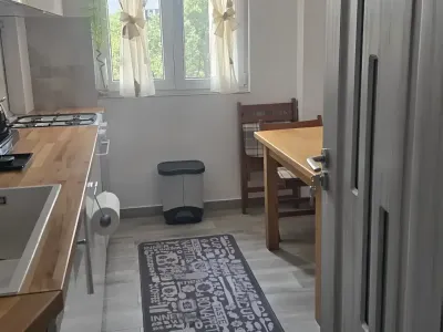 masa bucatarie apartament vanzare cumparare Sector 3, București
